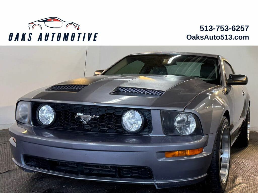 2006 Ford Mustang GT Premium RWD