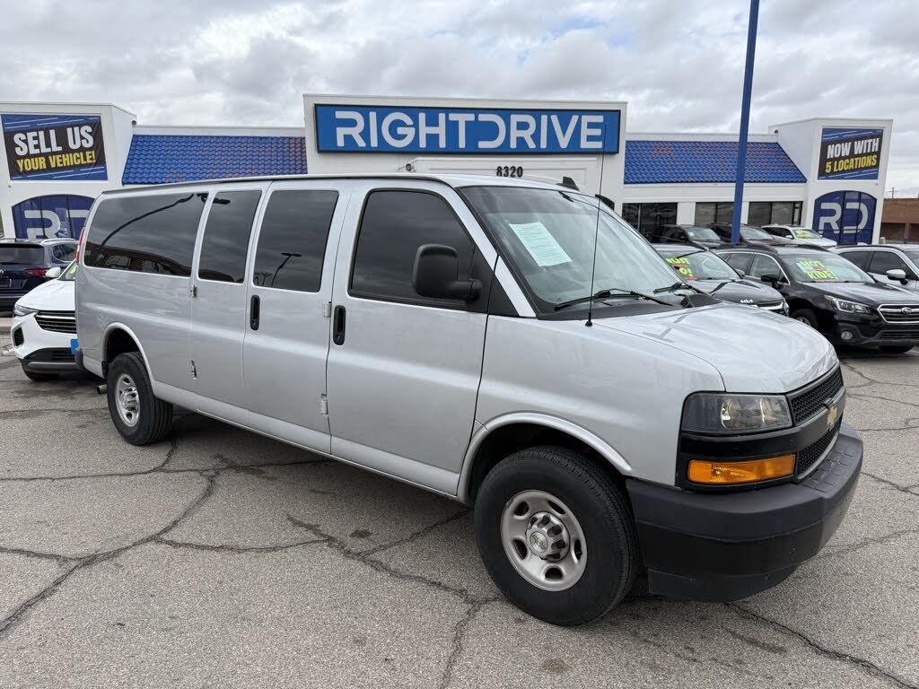 2023 Chevrolet Express Cargo 3500 Extended RWD
