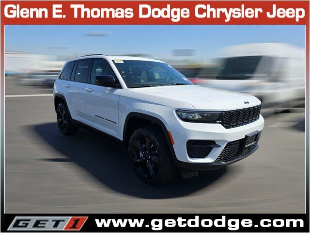 2025 Jeep Grand Cherokee Laredo 4WD