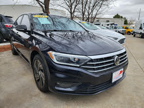 Volkswagen Jetta SEL Premium FWD