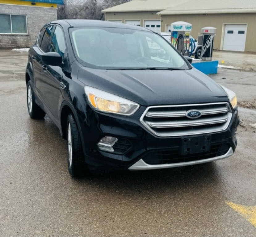 Ford Escape SE FWD 2017