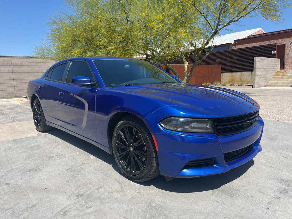 2020 Dodge Charger SXT RWD
