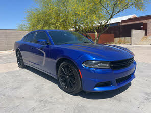 Dodge Charger SXT RWD