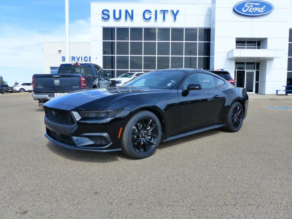 Ford Mustang EcoBoost Fastback RWD 2025