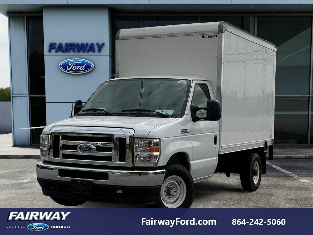2025 Ford E-Series Chassis E-350 SD Cutaway SB DRW RWD