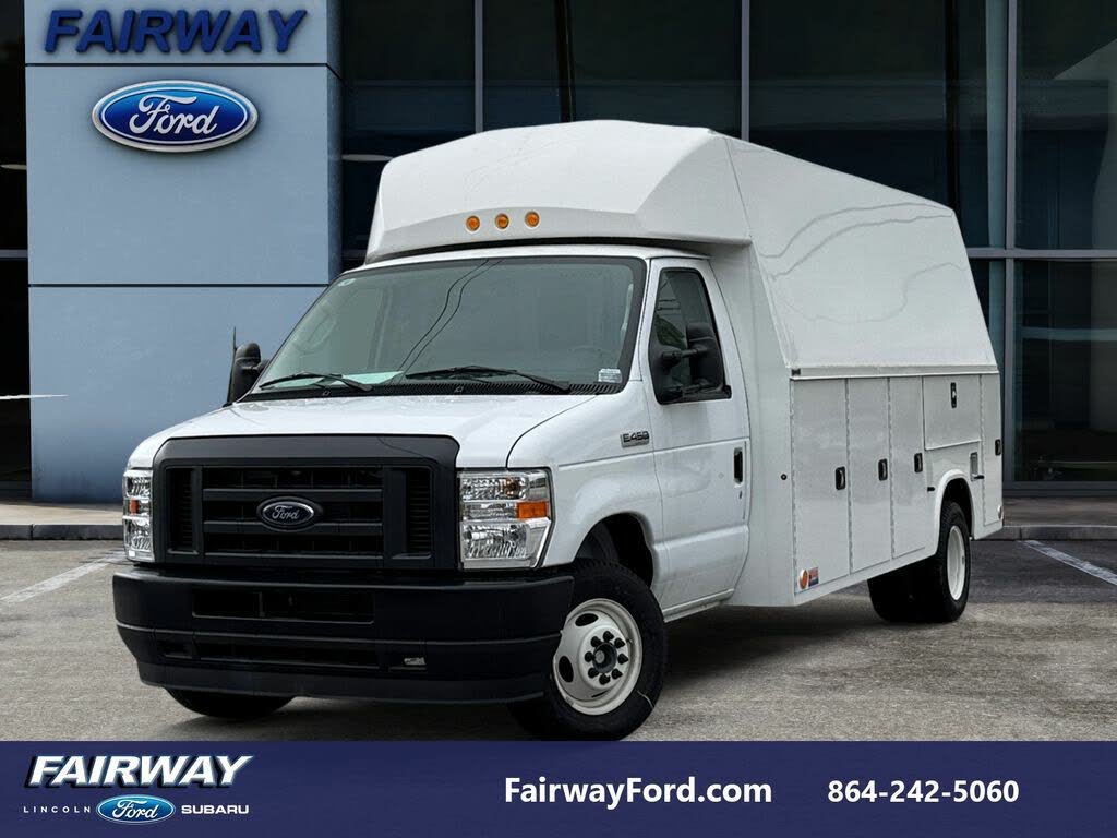 2024 Ford E-Series Chassis E-450 SD Cutaway 158 DRW RWD