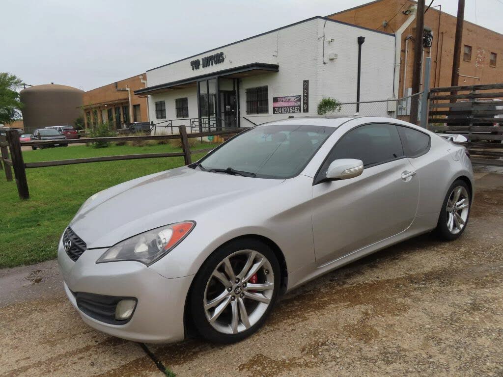2012 Hyundai Genesis Coupe 3.8 Track RWD