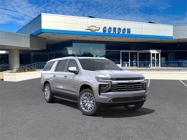 2025 Chevrolet Suburban Premier 4WD