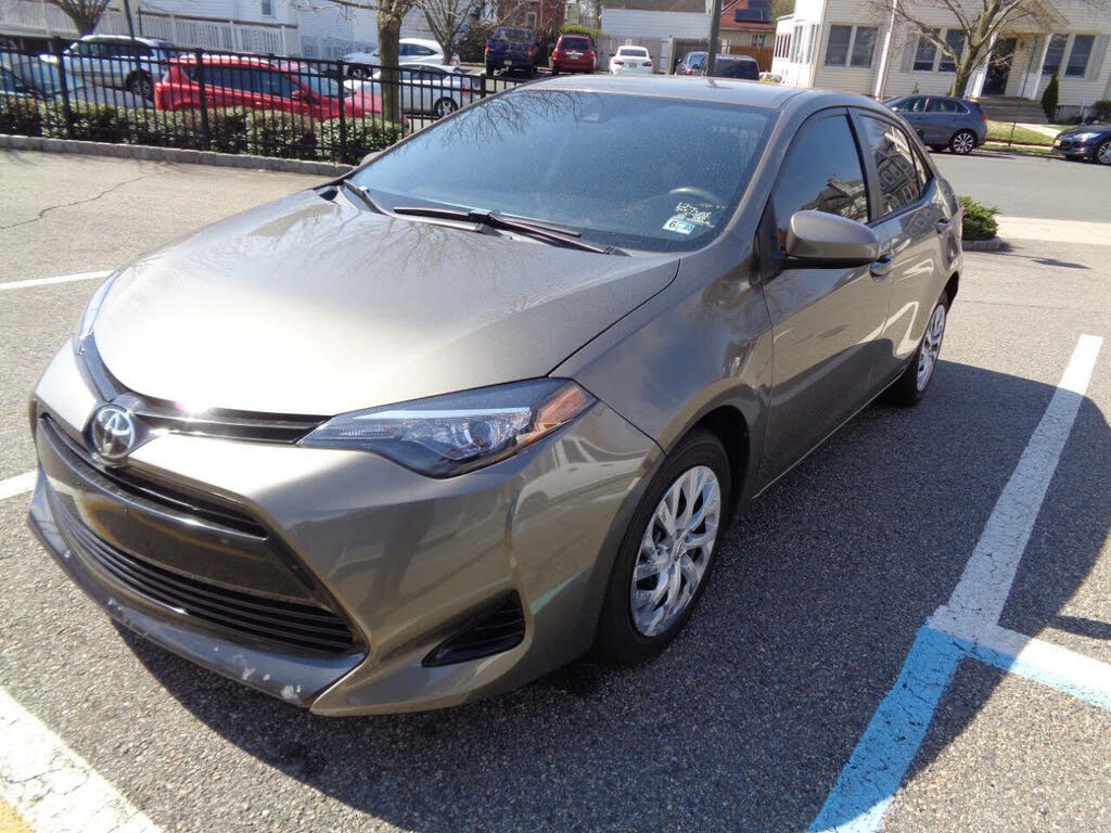 2018 Toyota Corolla LE