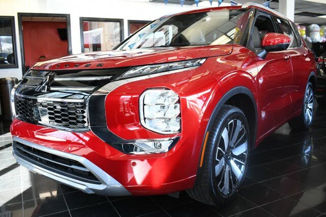 2025 Mitsubishi Outlander SEL FWD
