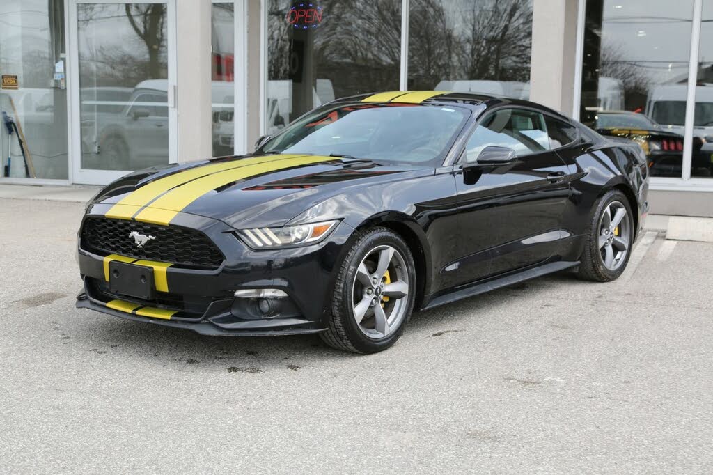 2016 Ford Mustang V6 Coupe RWD