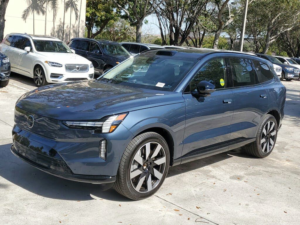 2025 Volvo EX90 Twin Performance Ultra 7-Passenger eAWD