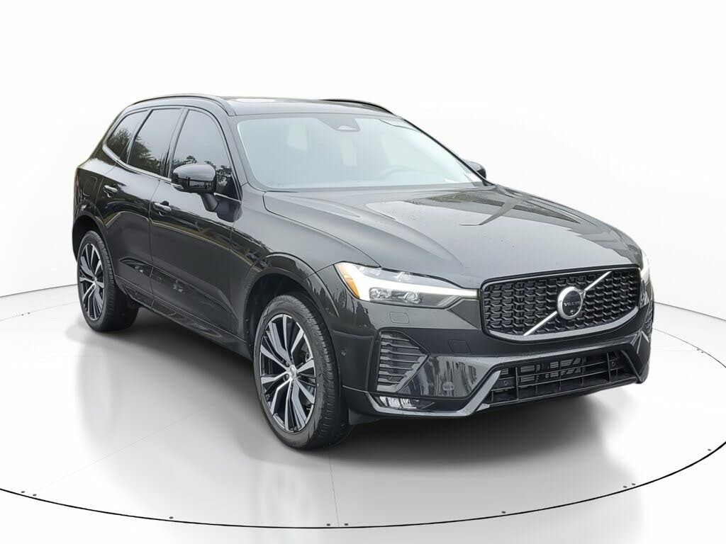 2025 Volvo XC60 B5 Plus Dark Theme AWD