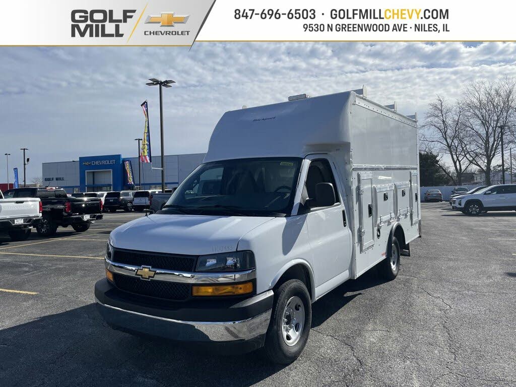 2025 Chevrolet Express Chassis 3500 Cutaway 139