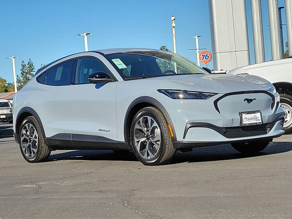 2024 Ford Mustang Mach-E Select AWD