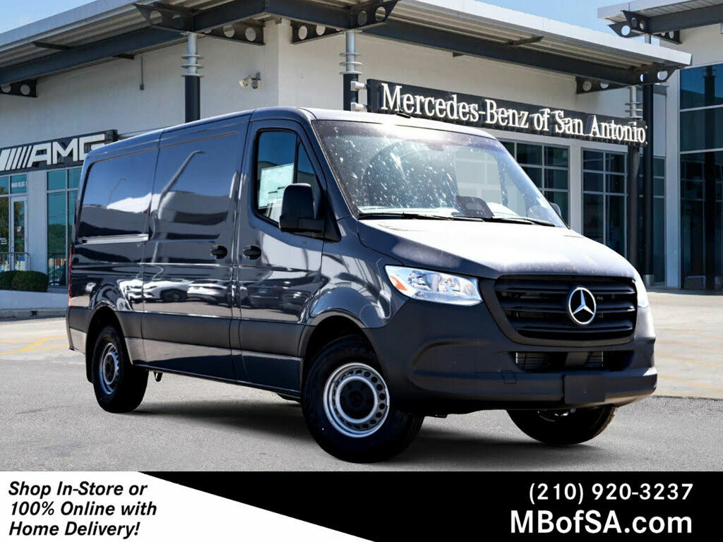 2025 Mercedes-Benz Sprinter 2500 144 Crew Van RWD