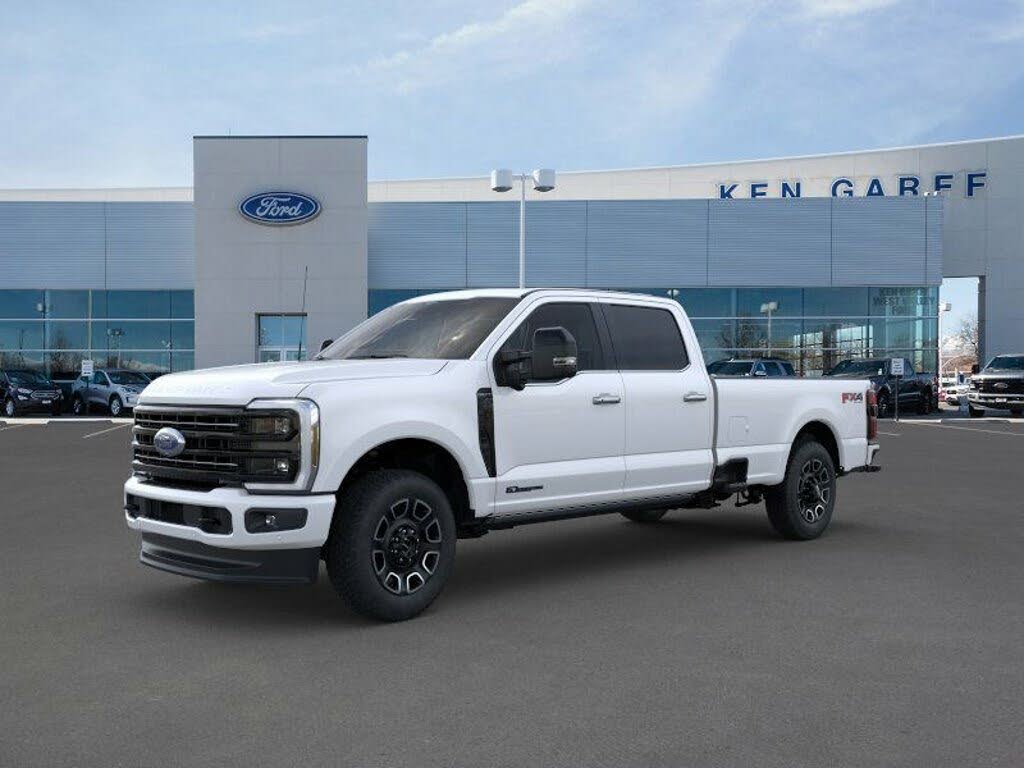 2025 Ford F-350 Super Duty Platinum Crew Cab 4WD