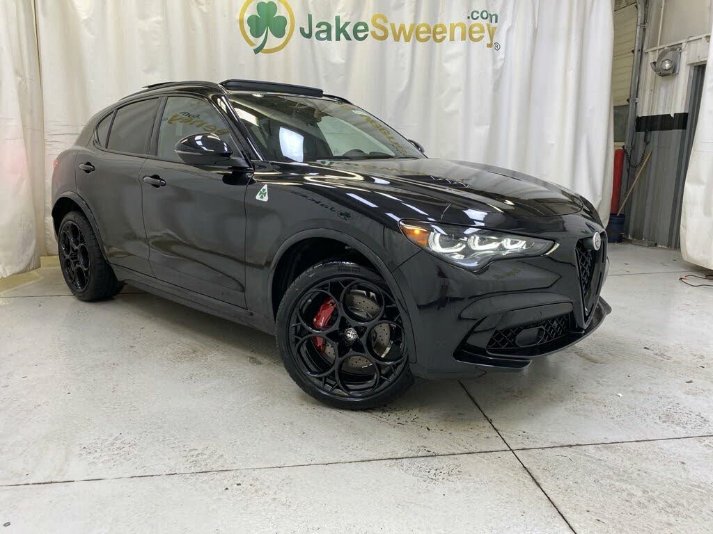 2024 Alfa Romeo Stelvio Quadrifoglio AWD