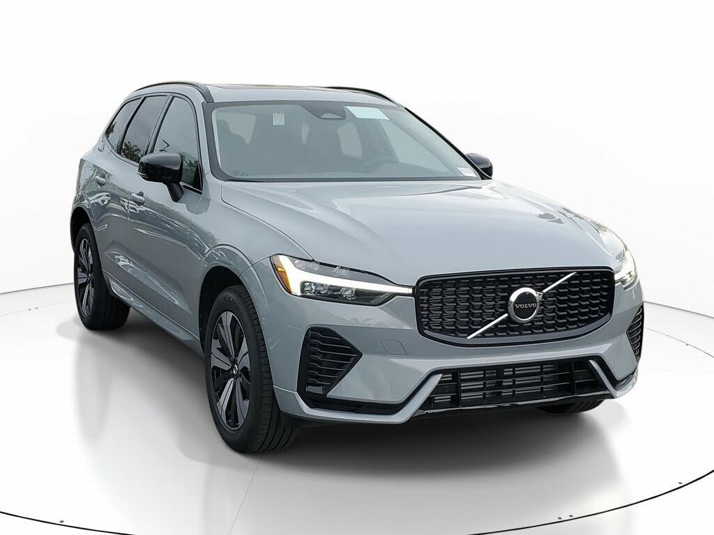 2025 Volvo XC60 Recharge T8 Core Dark Theme eAWD