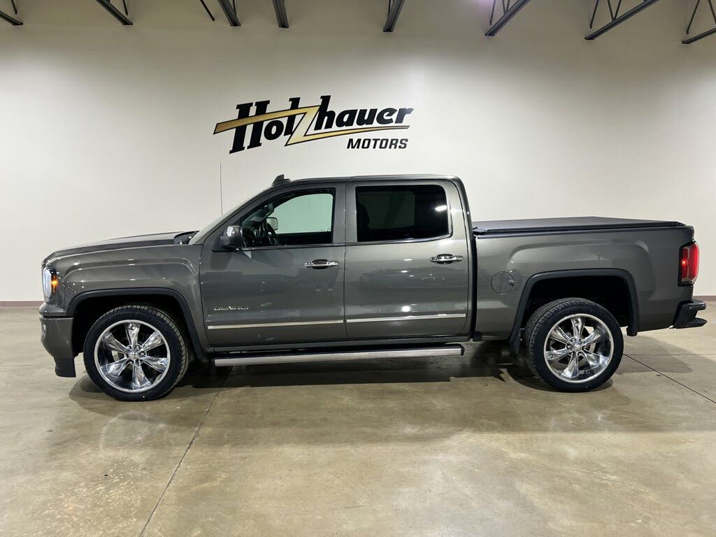 2017 GMC Sierra 1500 Denali Crew Cab 4WD