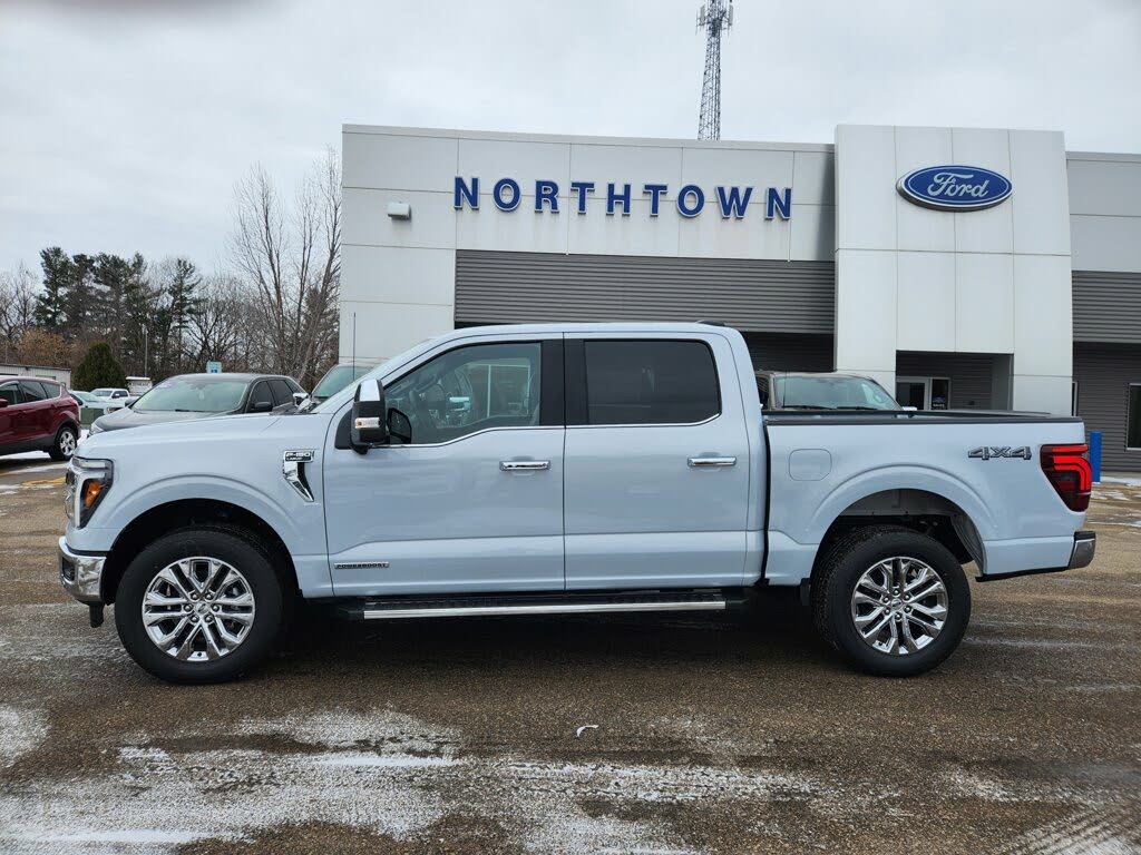 2025 Ford F-150 Lariat SuperCrew 4WD