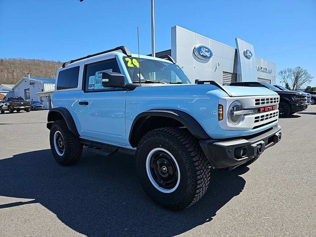 2024 Ford Bronco Heritage Limited Edition 2-Door 4WD