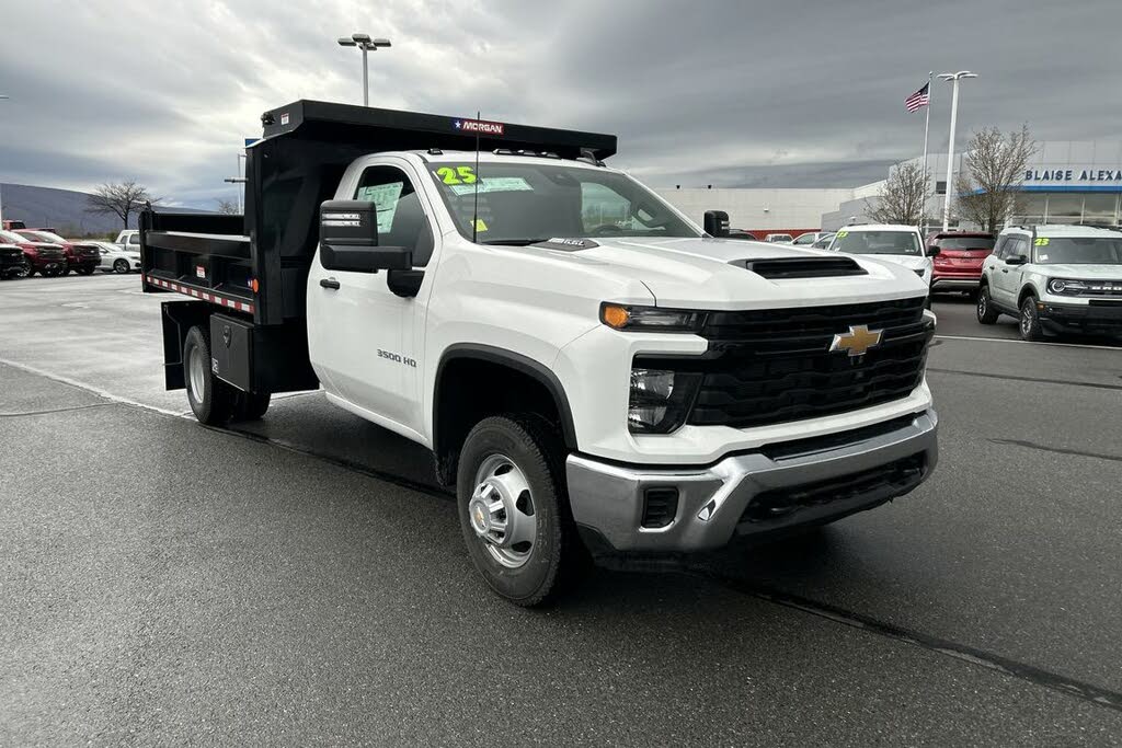 2025 Chevrolet Silverado 3500HD Chassis Work Truck Regular Cab 4WD