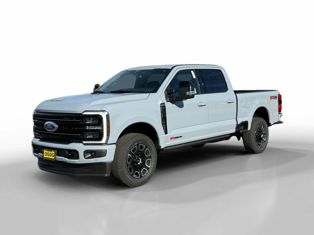 2025 Ford F-250 Super Duty Platinum Crew Cab 4WD