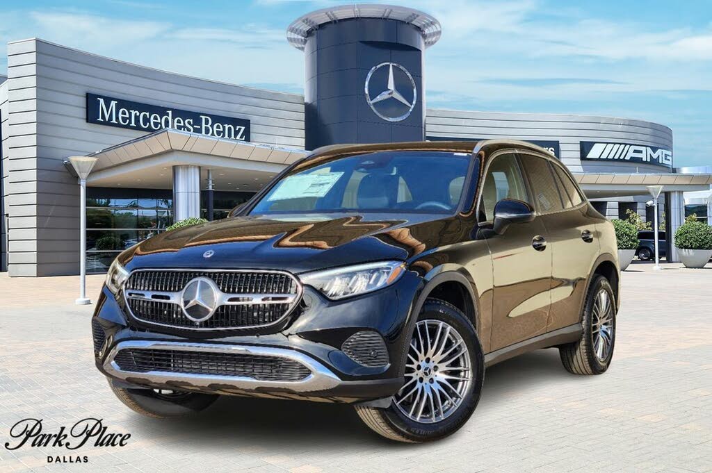 2025 Mercedes-Benz GLC 300 RWD