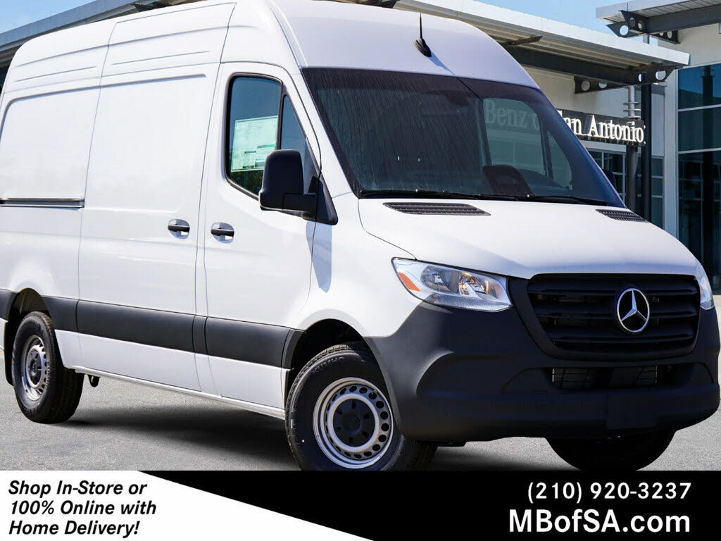 2025 Mercedes-Benz Sprinter 2500 144 Crew Van RWD