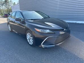 Toyota Camry LE FWD
