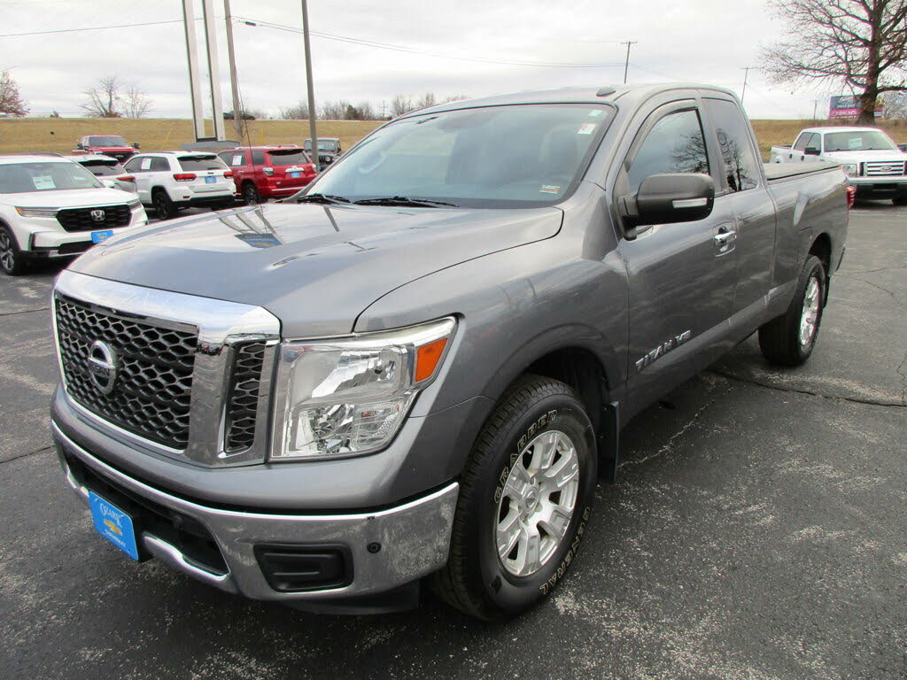 2018 Nissan Titan SV RWD