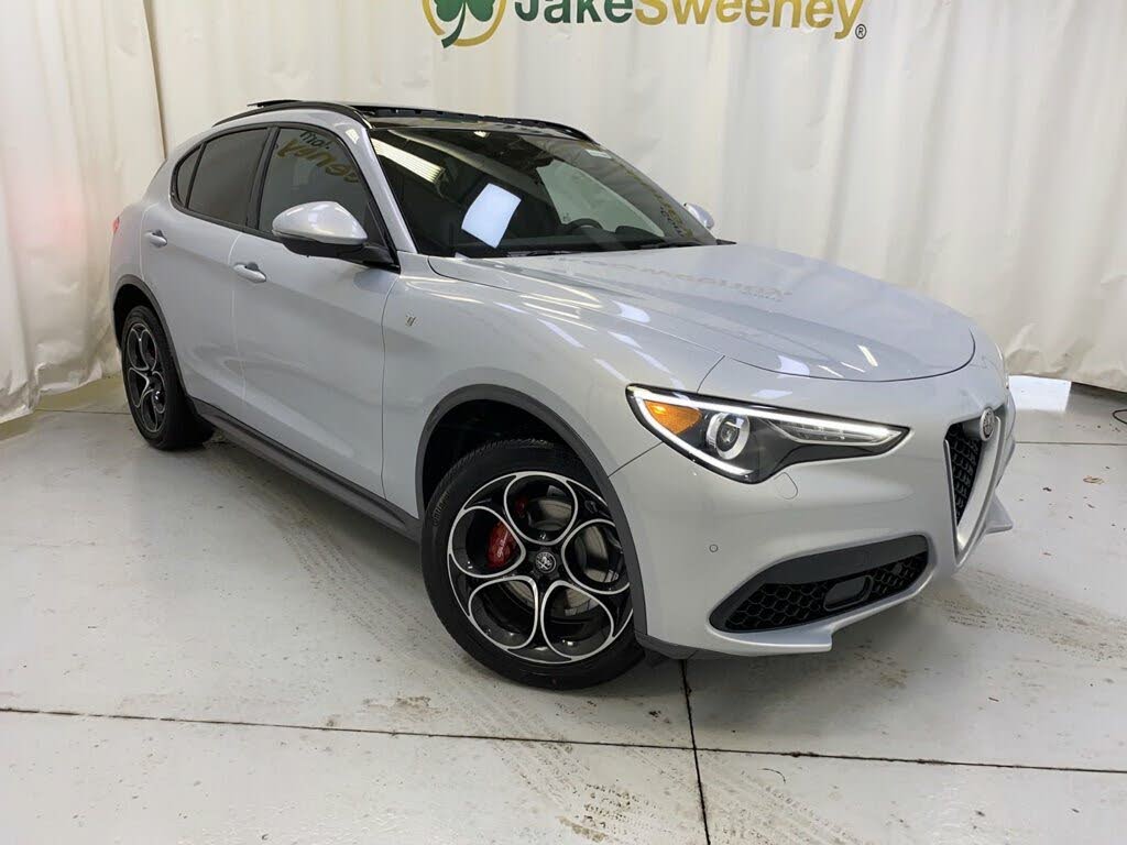 2023 Alfa Romeo Stelvio Ti AWD