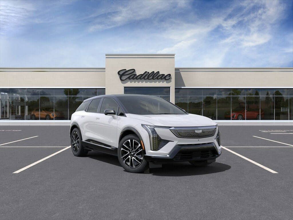 2025 Cadillac OPTIQ Sport 2 AWD