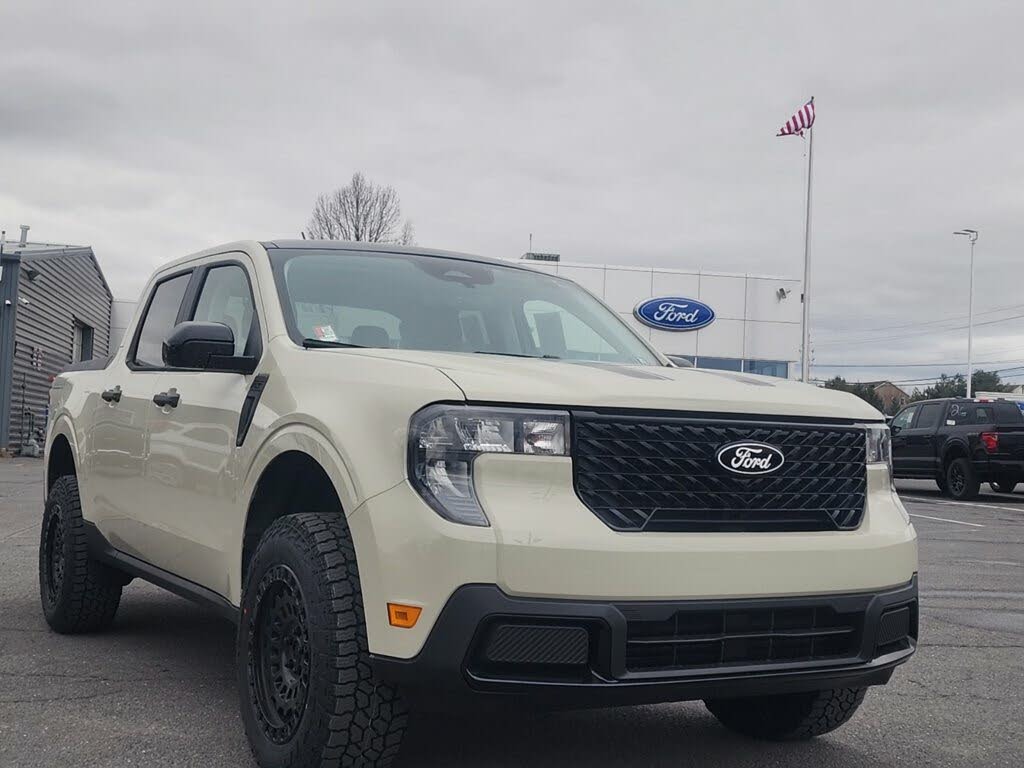 2025 Ford Maverick XLT SuperCrew AWD