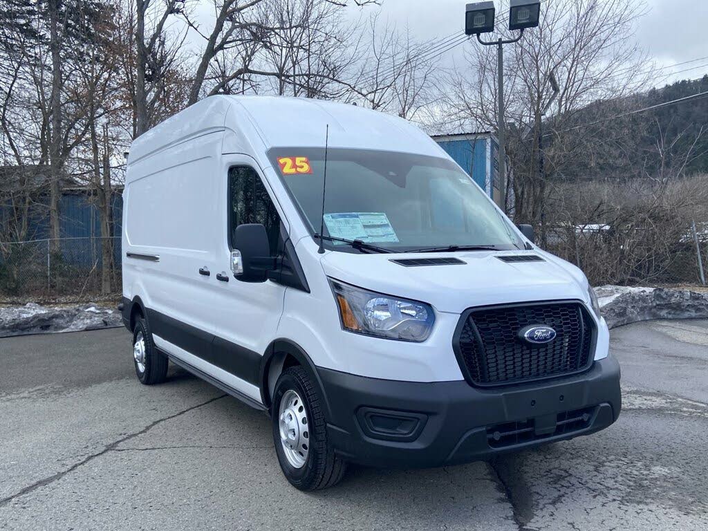2025 Ford Transit Cargo