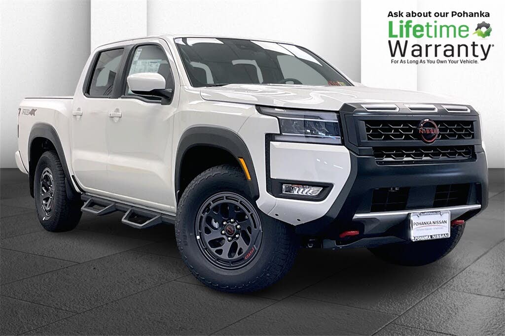 2025 Nissan Frontier PRO-4X Crew Cab 4WD