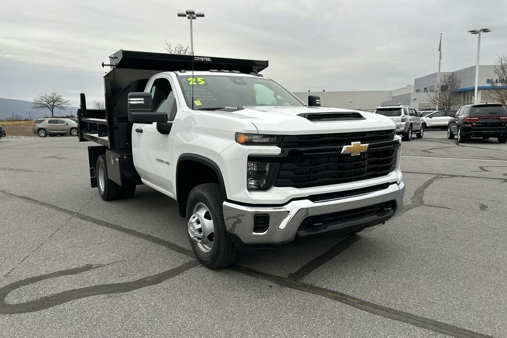 2025 Chevrolet Silverado 3500HD Chassis Work Truck Regular Cab 4WD