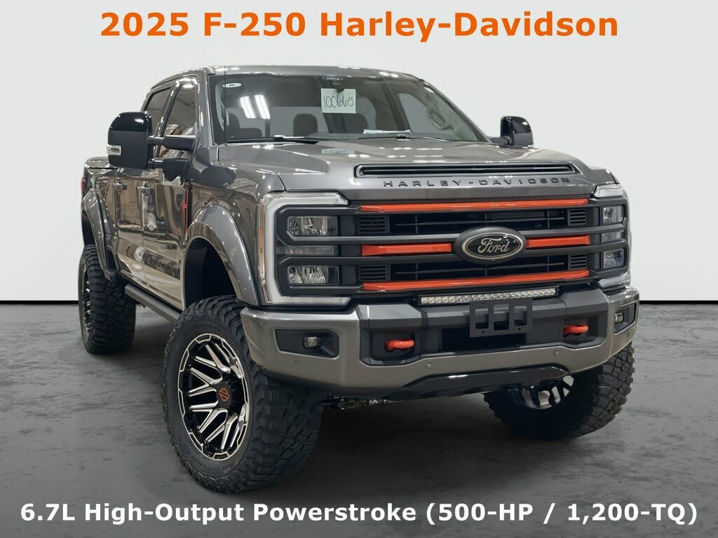 2025 Ford F-250 Super Duty Lariat Crew Cab 4WD