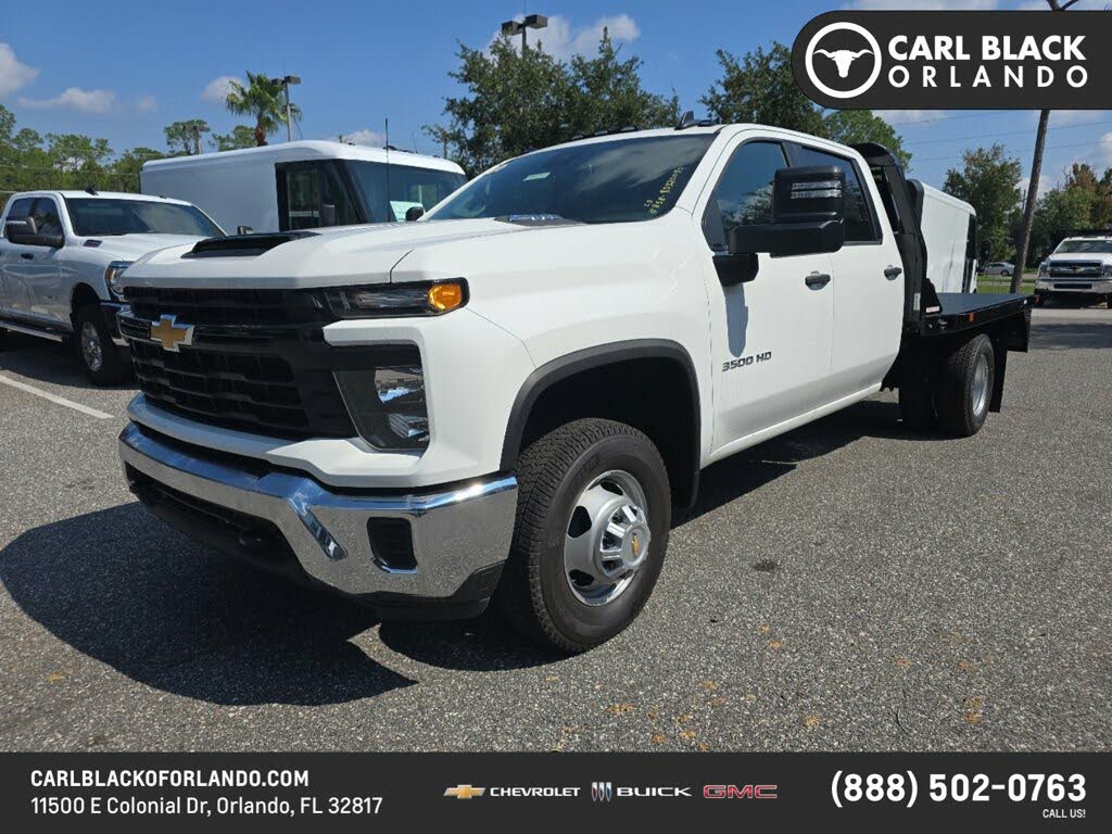 2024 Chevrolet Silverado 3500HD Chassis Work Truck Crew Cab 4WD