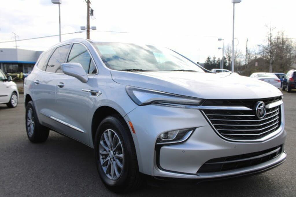 2022 Buick Enclave Premium FWD