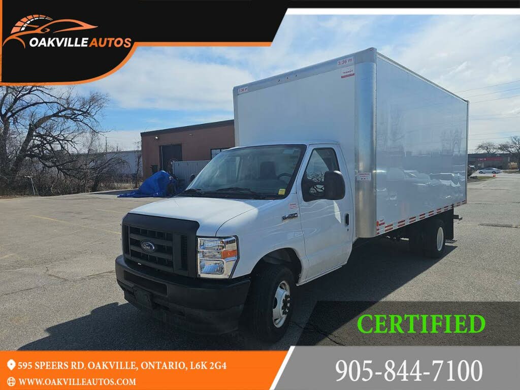 2024 Ford E-Series Chassis E-450 SD Cutaway 158 DRW RWD