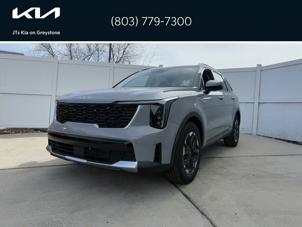 2025 Kia Sorento S FWD