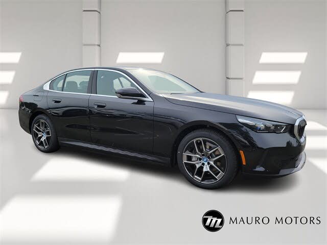 2025 BMW i5 xDrive40 AWD