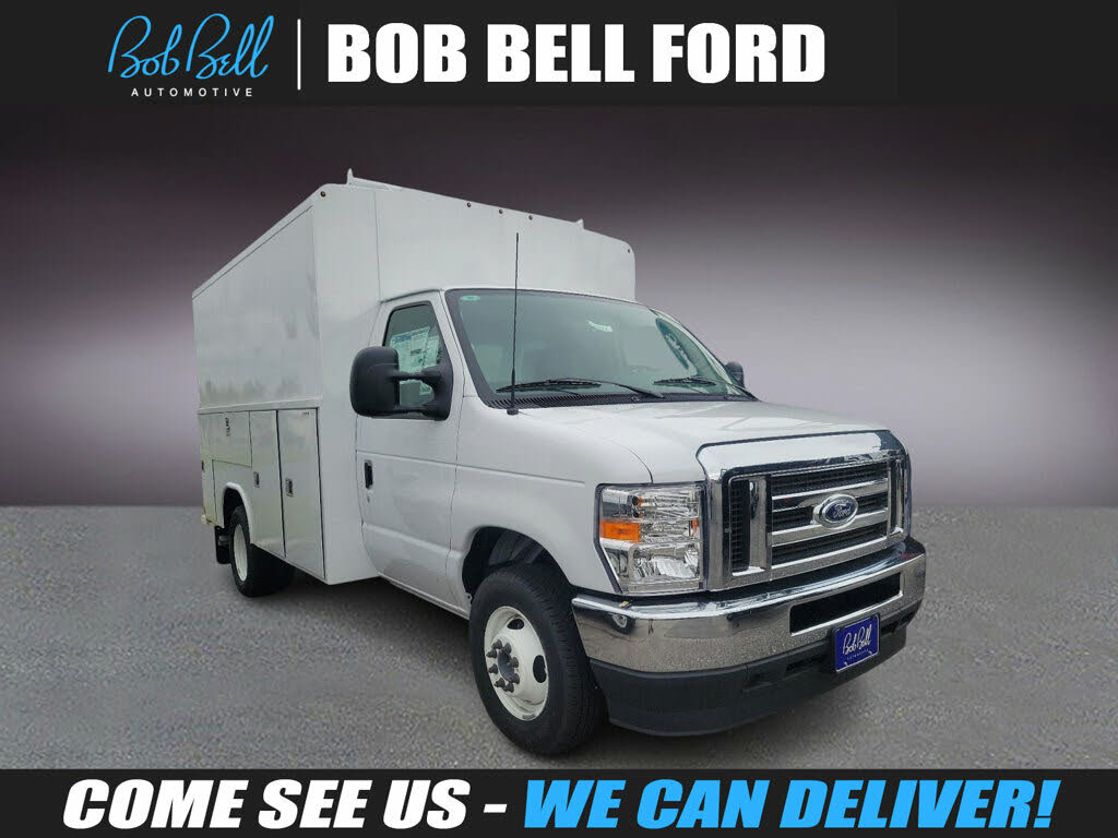 2025 Ford E-Series Chassis E-350 SD Cutaway SB DRW RWD