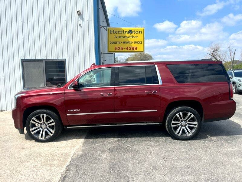 2019 GMC Yukon XL Denali 4WD