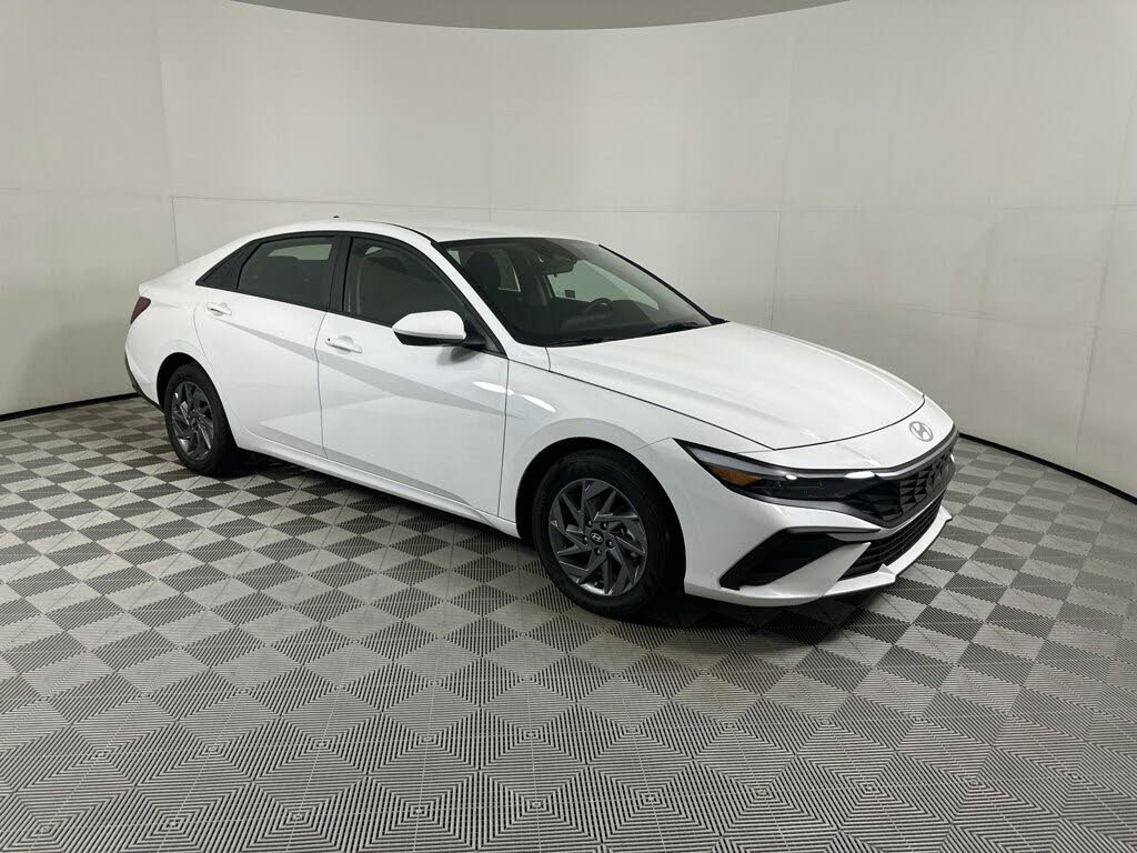 2024 Hyundai Elantra Hybrid Blue FWD