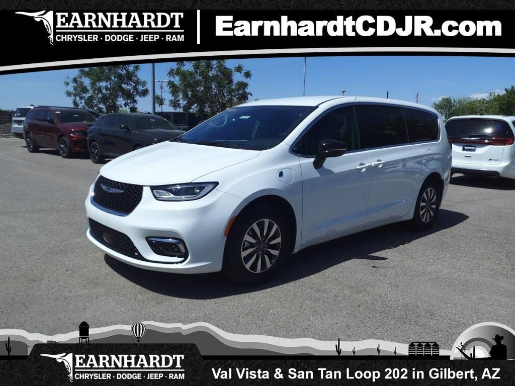 2024 Chrysler Pacifica Hybrid Select FWD