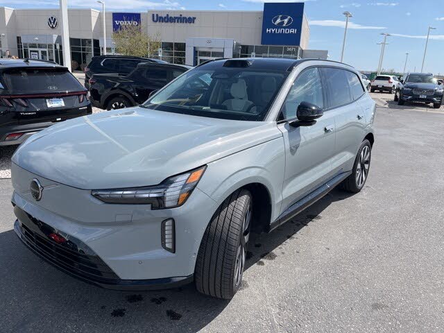 2025 Volvo EX90 Twin Ultra 7-Passenger eAWD