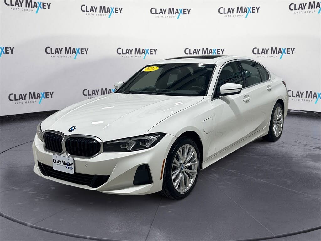 2024 BMW 3 Series 330e Hybrid Plug-in xDrive AWD